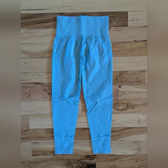 New Halara Seamless Leggings Size Medium - Picture 4 of 10